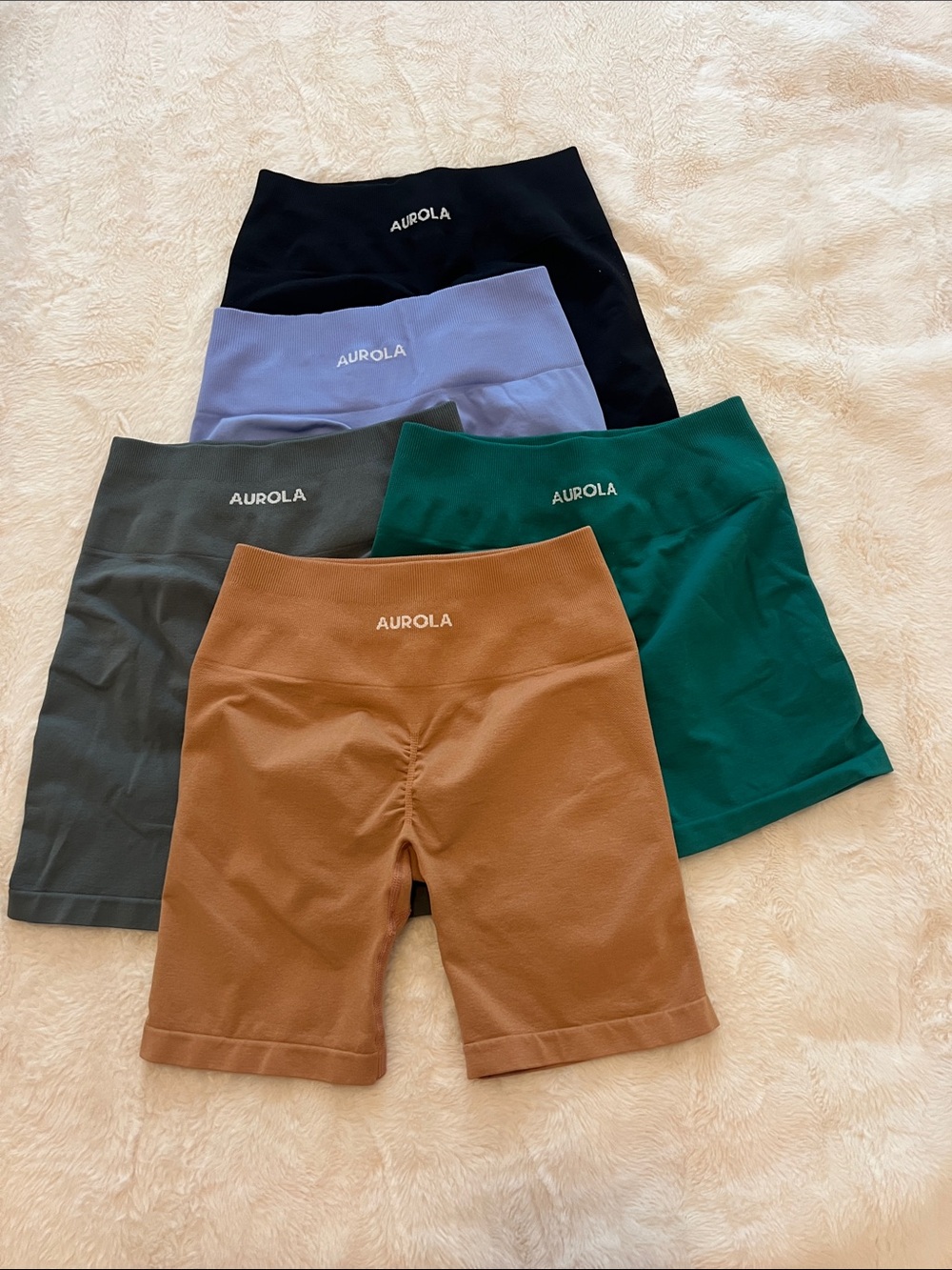 Aurola Women's Seamless High-Waist Athletic Shorts - LOT